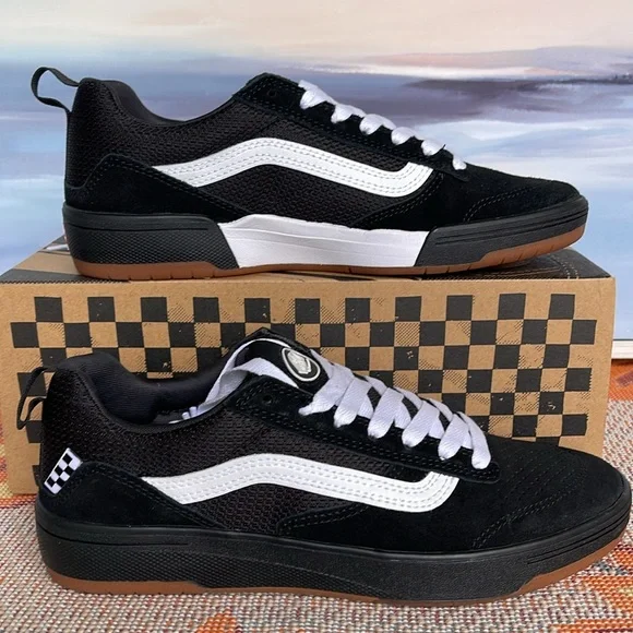 Vans Men’s ZahbaBlack/WhiteVN0007QQBA2Sneakers